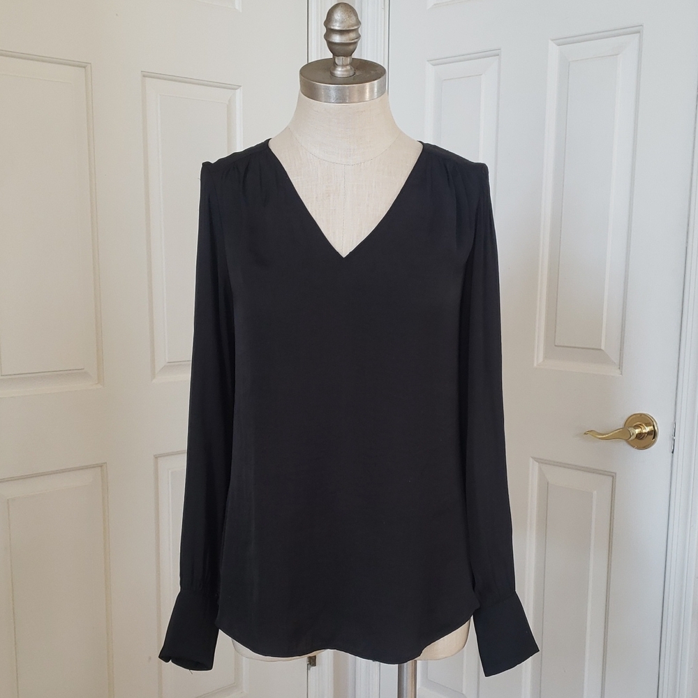 ANTHROPOLOGIE Maison d'Amelie Silky Black V-Neck Long Sleeve Blouse Small - Picture 5 of 13
